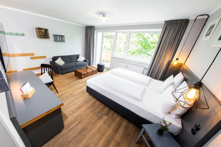 anna 1908 gemuetliches mit balkon anna 1908 berlin8 e1619012008414
